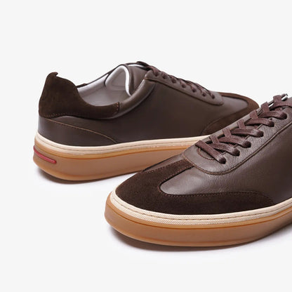 Sneakers Walk