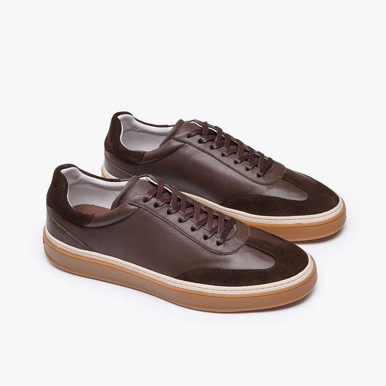 Sneakers Walk