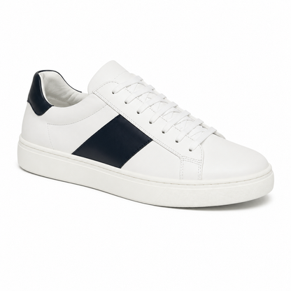 Clean White-Sneakers